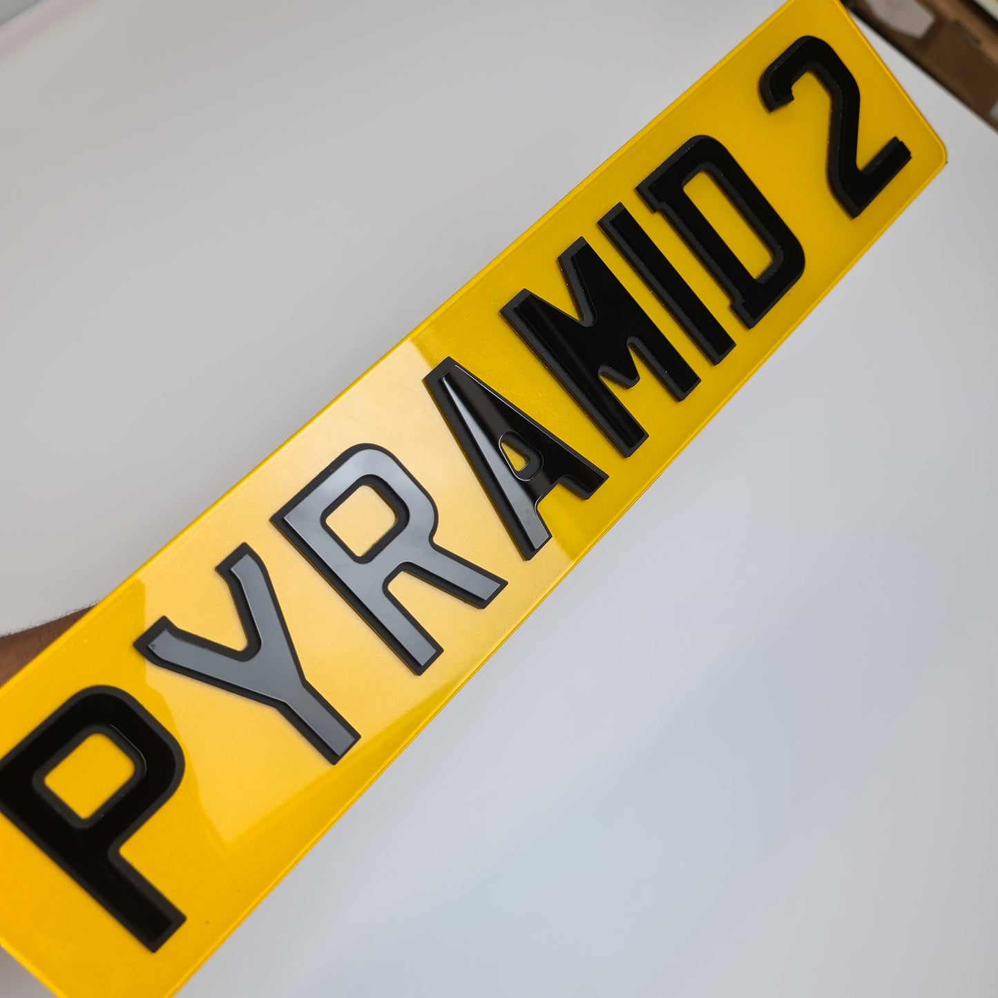 Pyramid 2 Plate