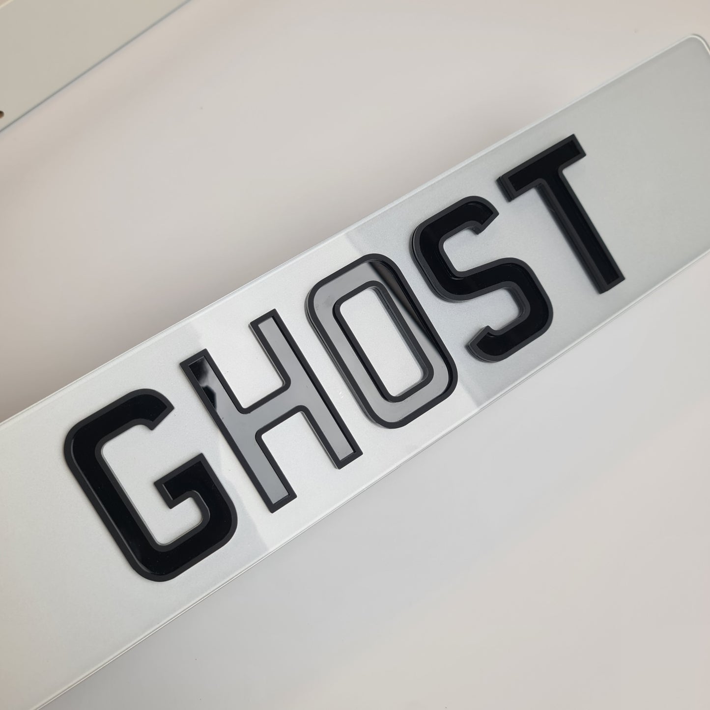Ghost Plate